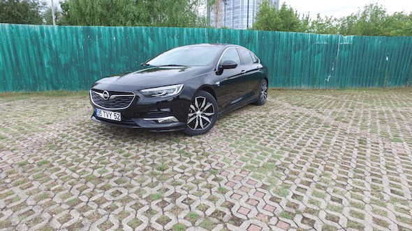 opel insignia hakkında