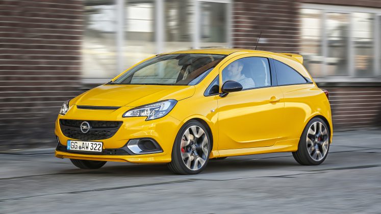 2018 model Opel Corsa GSi sarı