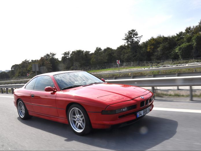 BMW 840 Ci Kırmızı