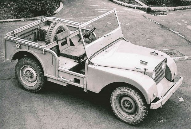 İlk Land Rover Defender Modeli