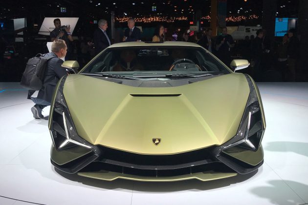 Hibrit Lamborghini Sian
