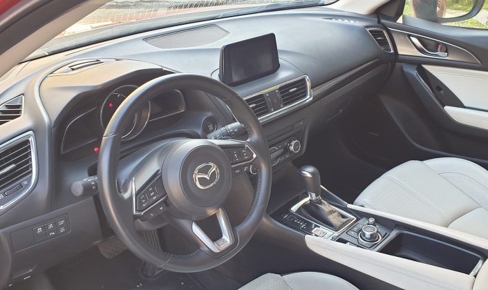 Mazda 3 Direksiyon Simidi