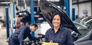 kadınların-otomotiv-sektöründeki yeri önem kazanıyor