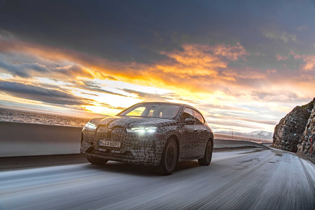 BMW iX