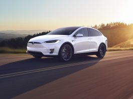Tesla Model X ve S Avrupa'da Fiyat Artışı Yaşıyor