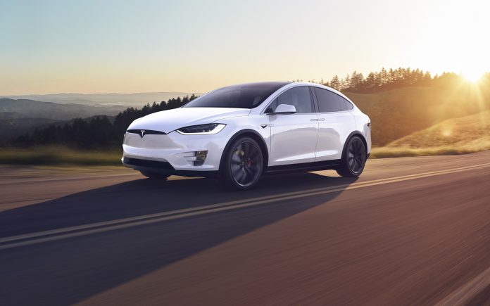 Tesla Model X ve S Avrupa'da Fiyat Artışı Yaşıyor