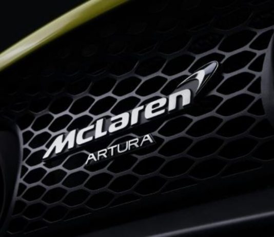 mclaren artura hibrit