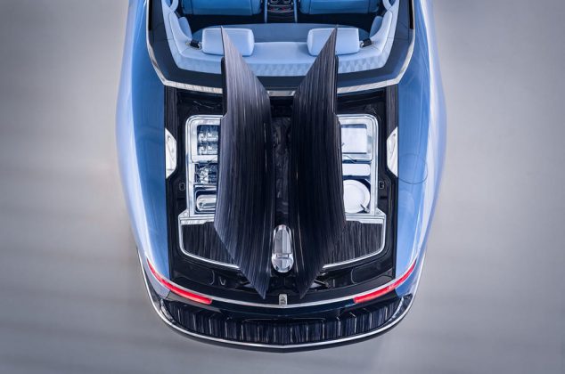 92-rolls-royce-boat-tail-2021-official-reveal-hosting-suite