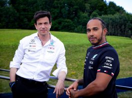 Mercedes ve Lewis Hamilton Vakıf Kuruyor