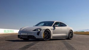 Yeni Porsche Taycan / Türkiye'de Satılan Elektrikli Otomobiller Mayıs 2022