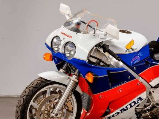 Honda RC30 Motosiklet