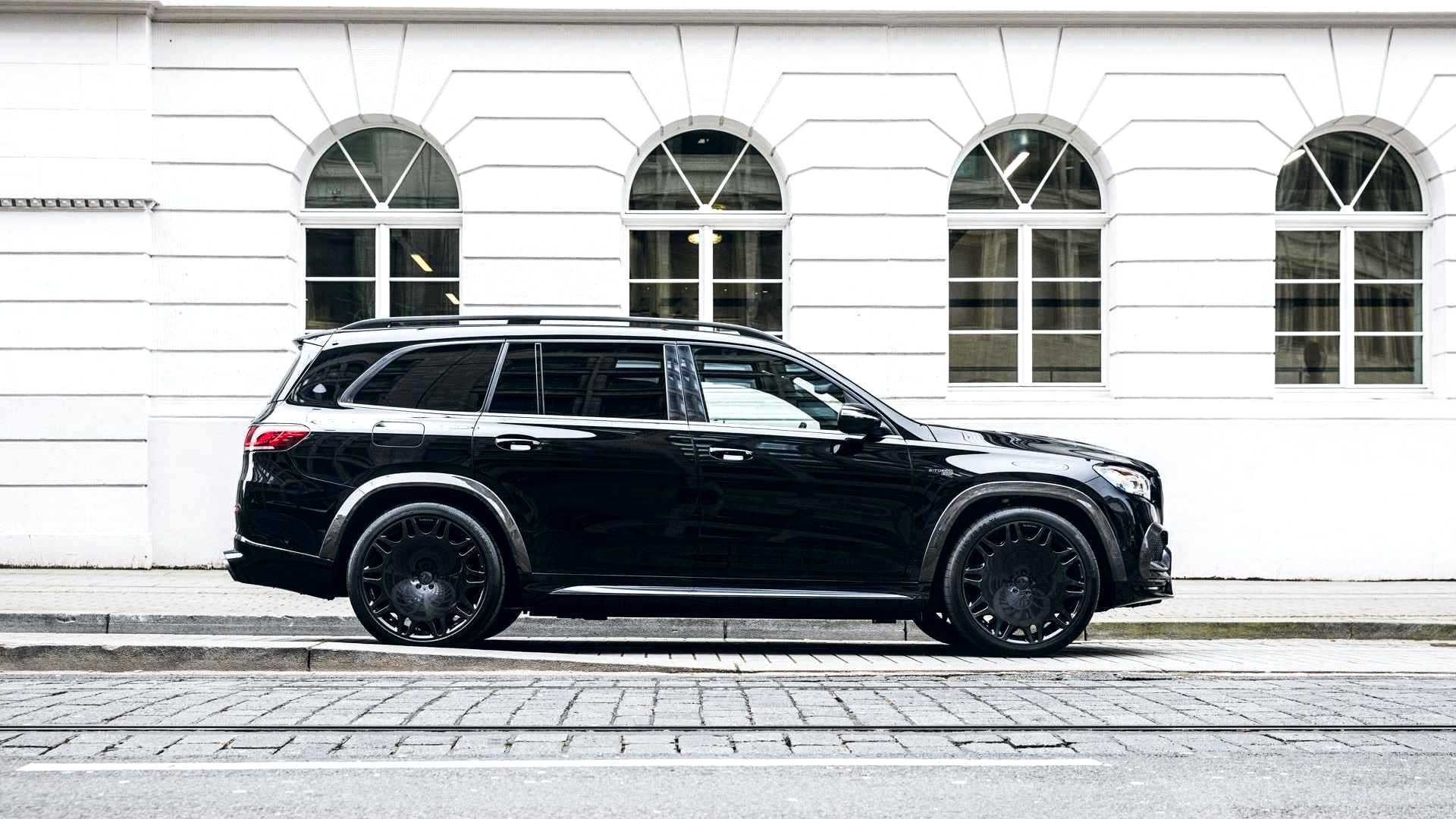 Mercedes-Maybach GLS, siyah renk, yandan görünüm