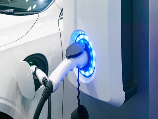 Neden Elektrikli Araç Şirketlerine Yatırım Yapmak Gerekir?