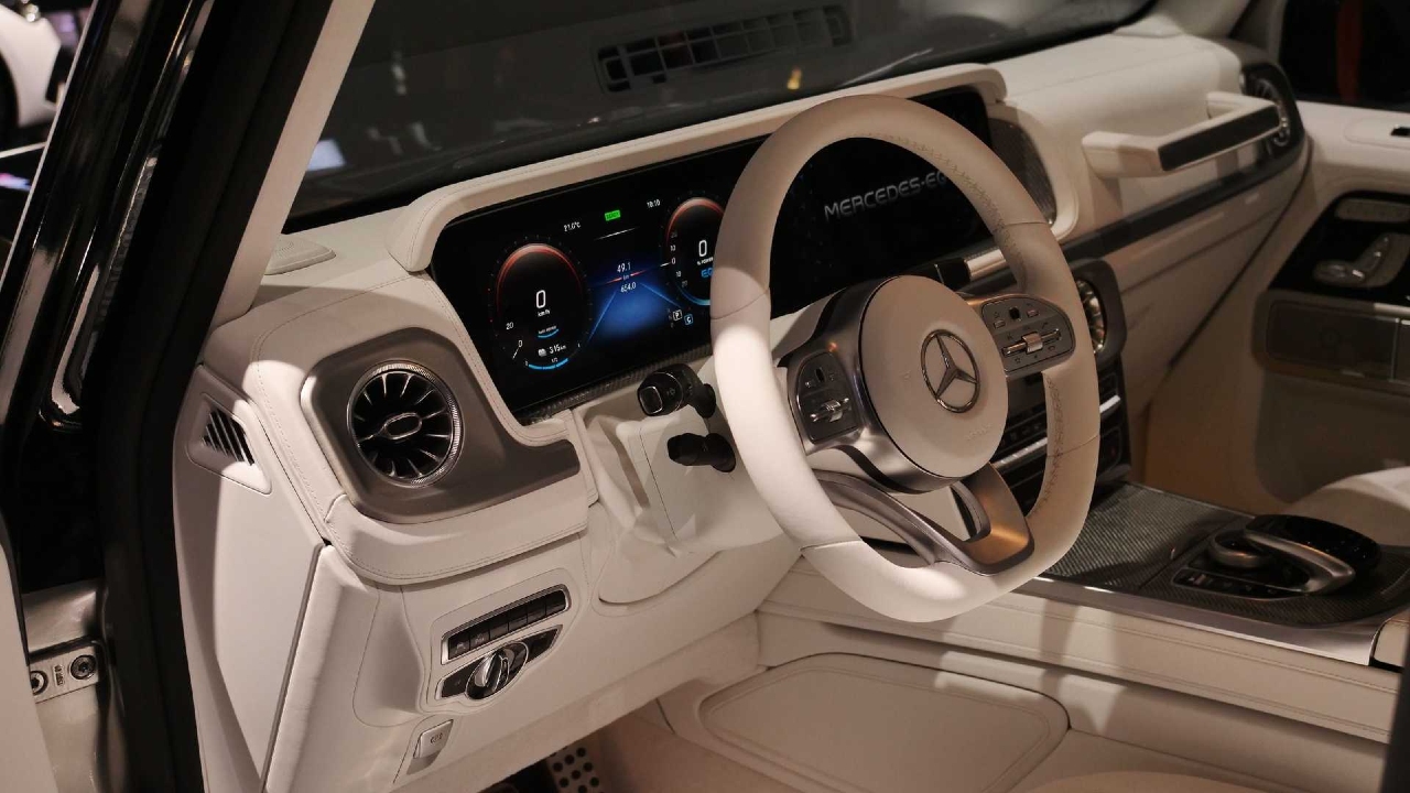 Elektrikli Mercedes G Serisi, iç mekan