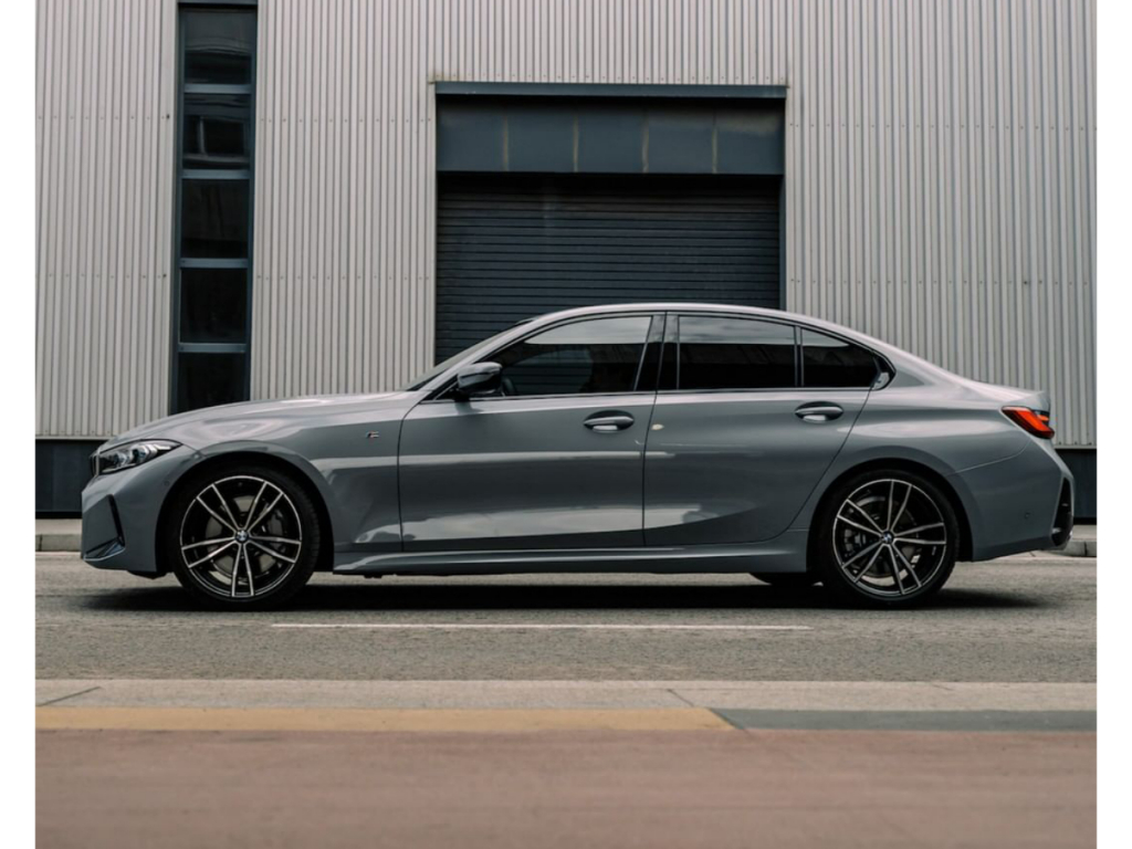 Yeni BMW 320i Sedan