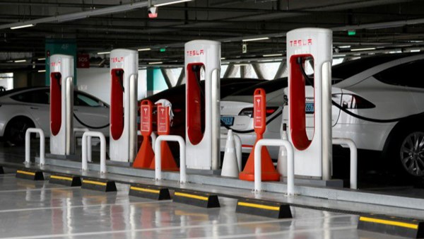 Tesla Türkiye Şarj İstasyonu İçin Hazırlıklar Hız Kazandı