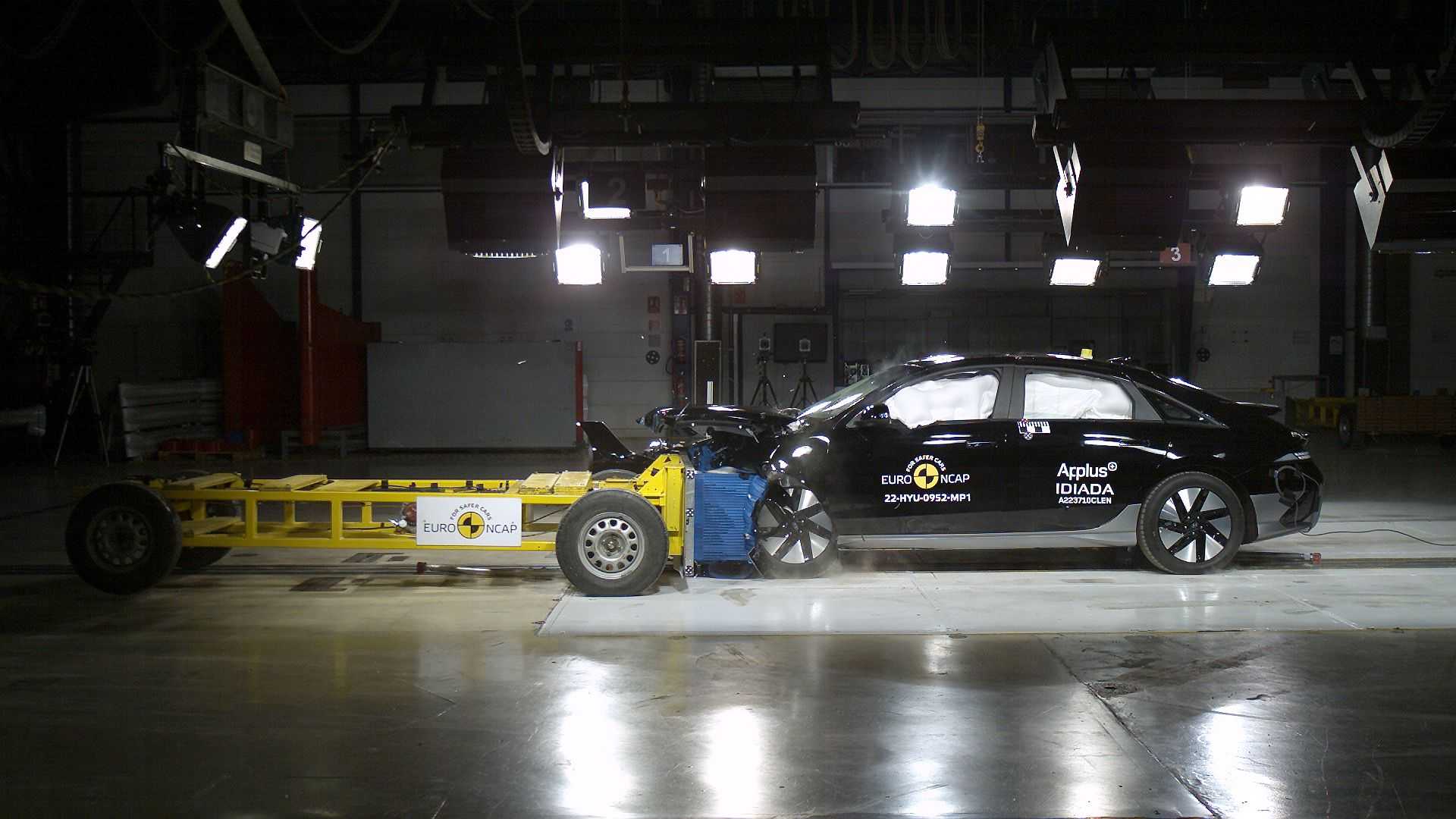 Hyundai Ioniq 6 Euro NCAP önden çarpma testi