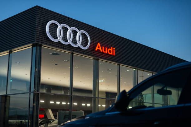 Audi Twitter Reklamlarını Durduran Şirketler Arasına Katıldı