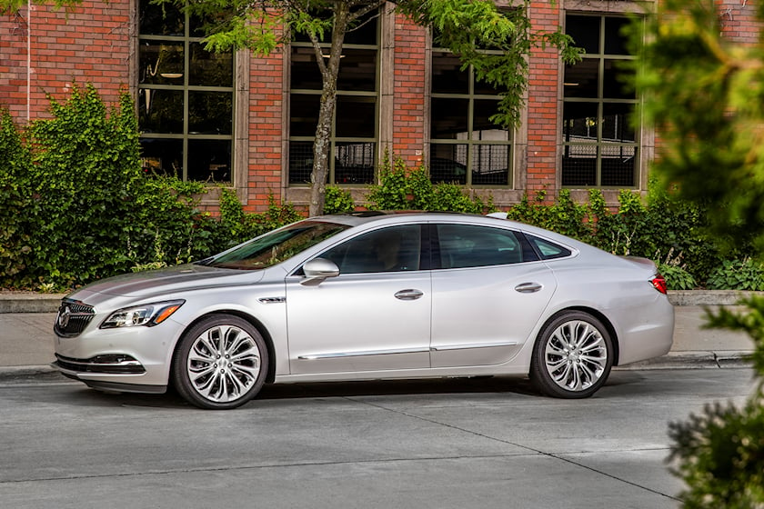 2023 Buick LaCrosse