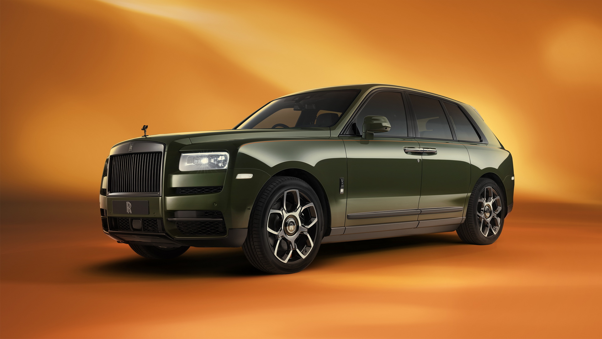 Rolls-Royce Cullinan: Efsane Renkler