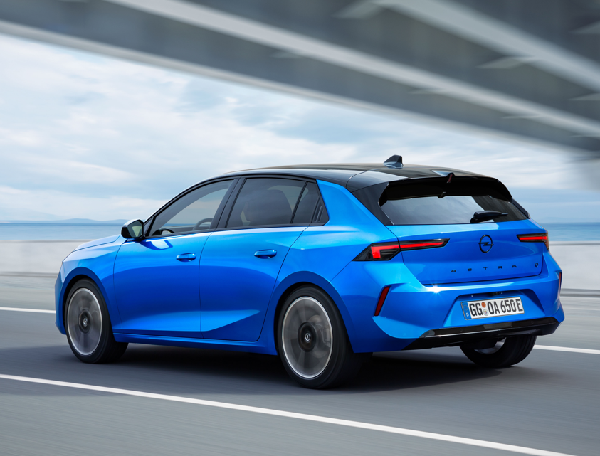 Yeni Opel Astra Elektrikleniyor!