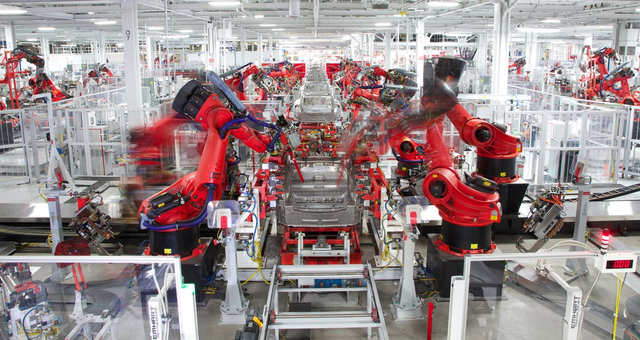 Tesla Düşük Talep Nedeniyle Çin'de Üretimi Azalttı