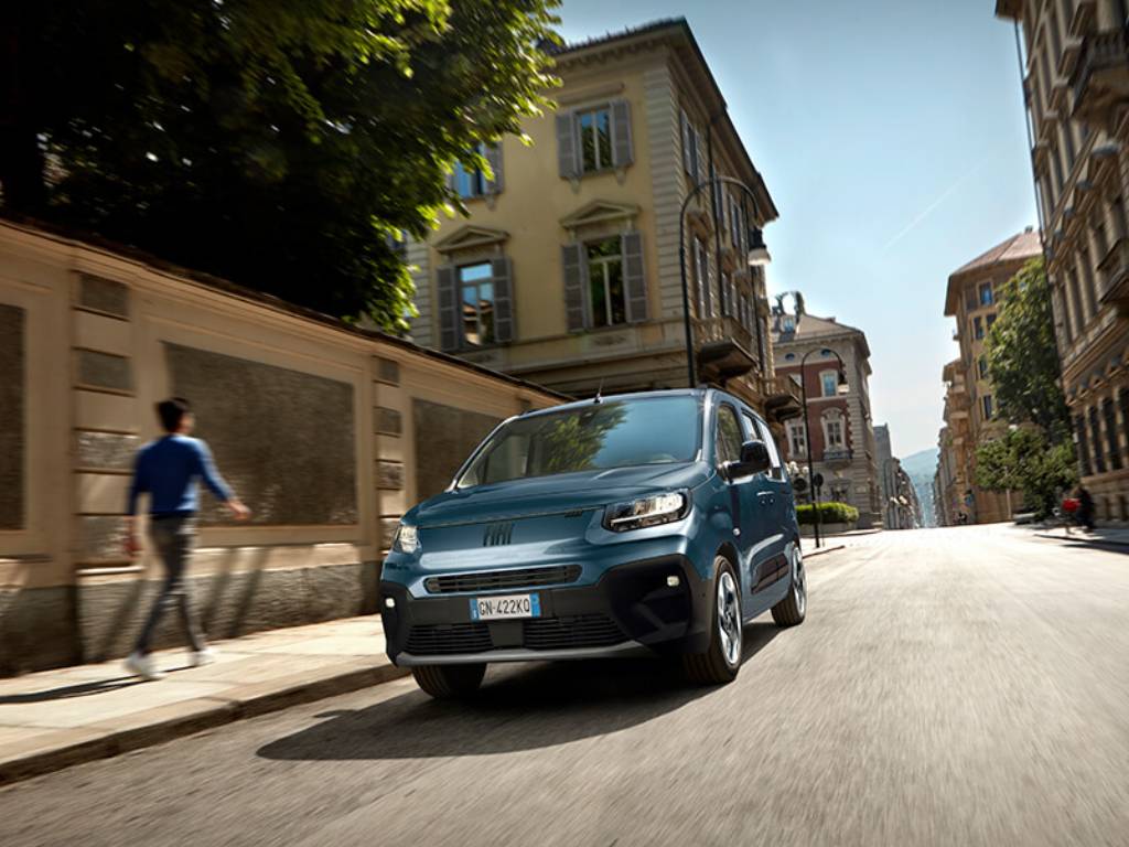 fiat doblo combi