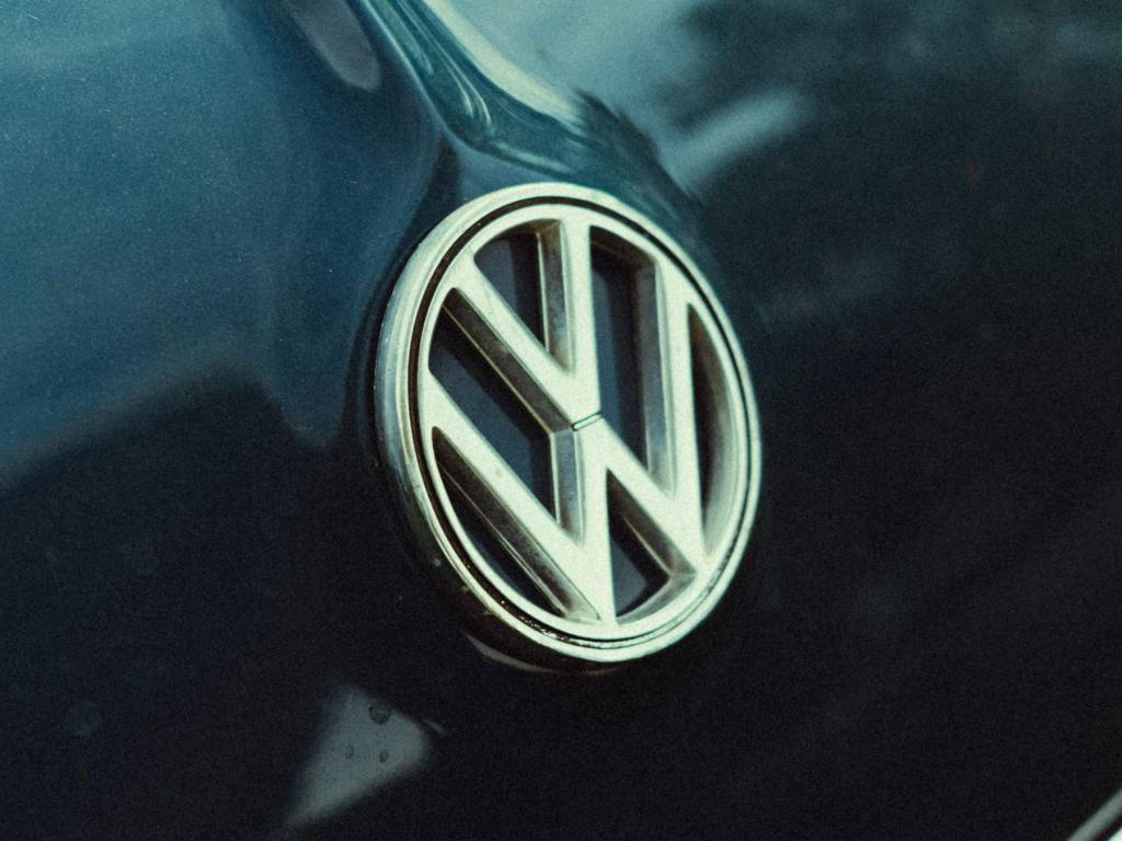 volkswagen logo