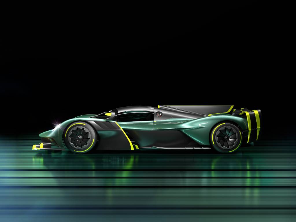 Aston Martin Valkyrie AMR Pro,